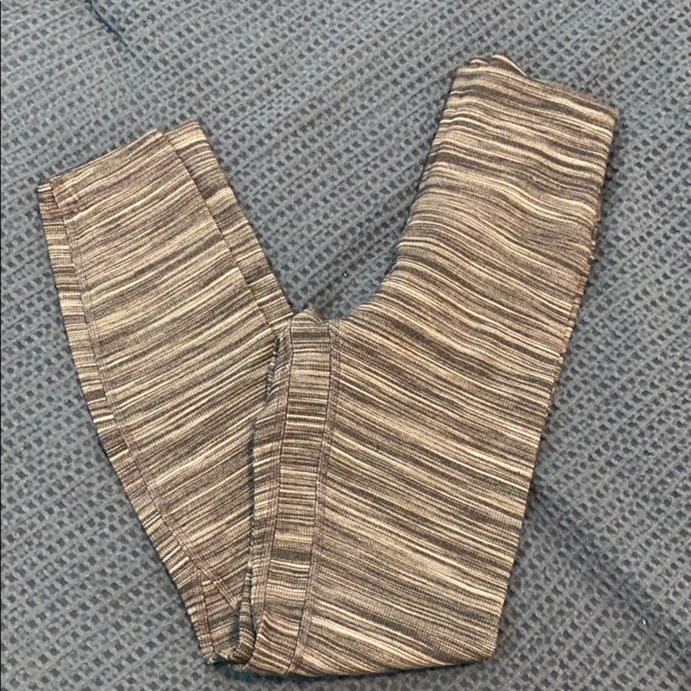 Lulu leggings size 2 length 25